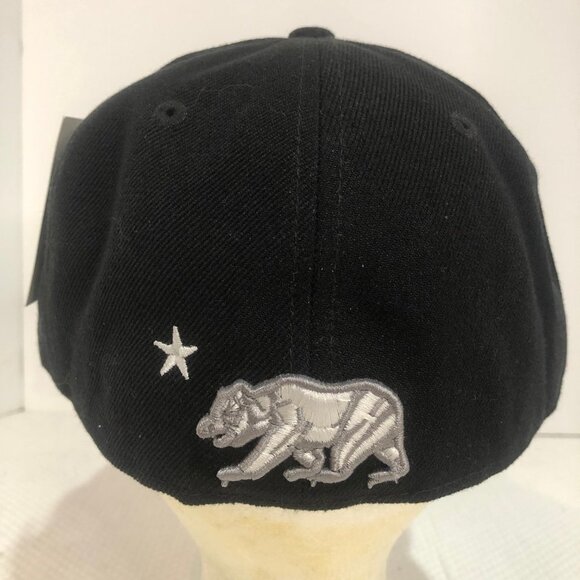 Nwt California Republic Black & Silver Flat Brim Flexfit Baseball Hat Cap - Picture 4 of 8
